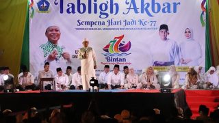 Tablig Akbar Hari Jadi Ke-77 Kabupaten Bintan, Ustaz Das’ad Latif: Pilih Pemimpin yang Baik Salatnya