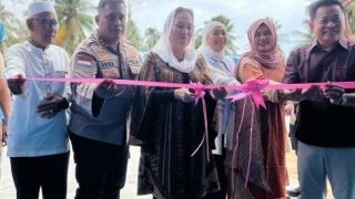 Bupati Natuna Meresmikan SPPG Bunguran Timur Laut, Berikut Pesan Cen Sui Lan
