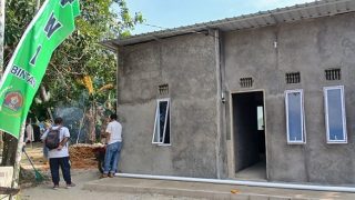 Finishing, Pengerjaan Bedah Rumah Program PWI Bintan Siap Sebelum Puncak Peringatan HPN 2026
