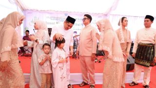Momen Hangat Idulfitri 1447 H: Bupati Roby Kurniawan Silaturahmi ke Kediaman Wabup Deby Maryanti