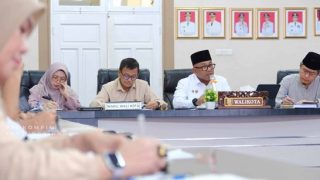 Rakor OPD, Lis Darmansyah Memberikan Dispensasi Petugas Sapu Jalan Muslim Saat Lebaran Idulfitri