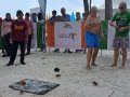 Bule Asal Inggris Terpincut Bermain Gasing dan Egrang di Arena Bintan Jong Race Festival 2026