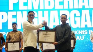 Kantor Imigrasi Tanjung Uban Meraih Penghargaan Kinerja Terbaik dan Humas Terkreatif