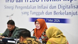 Sekdaprov Kepri Mendorong Penguatan Sinergi TPID dan TP2DD Menghadapi Tantangan Inflasi Kepulauan