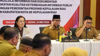 Bimtek PPID, Wagub Kepri Mendorong Seluruh OPD Meraih Predikat Informatif