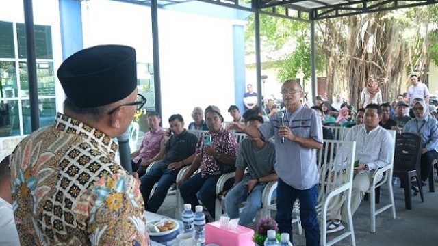 Pelaku UMKM di Tepi Laut Sepakat Pindah Selama Penataan Taman Gurindam 12 Tanjungpinang